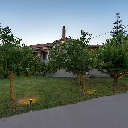 Antia Ferienhaus Metaxáta